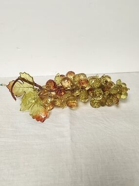 Vintage Faceted Lucite Acrylic 8”Glass Grape Cluster Table Accent